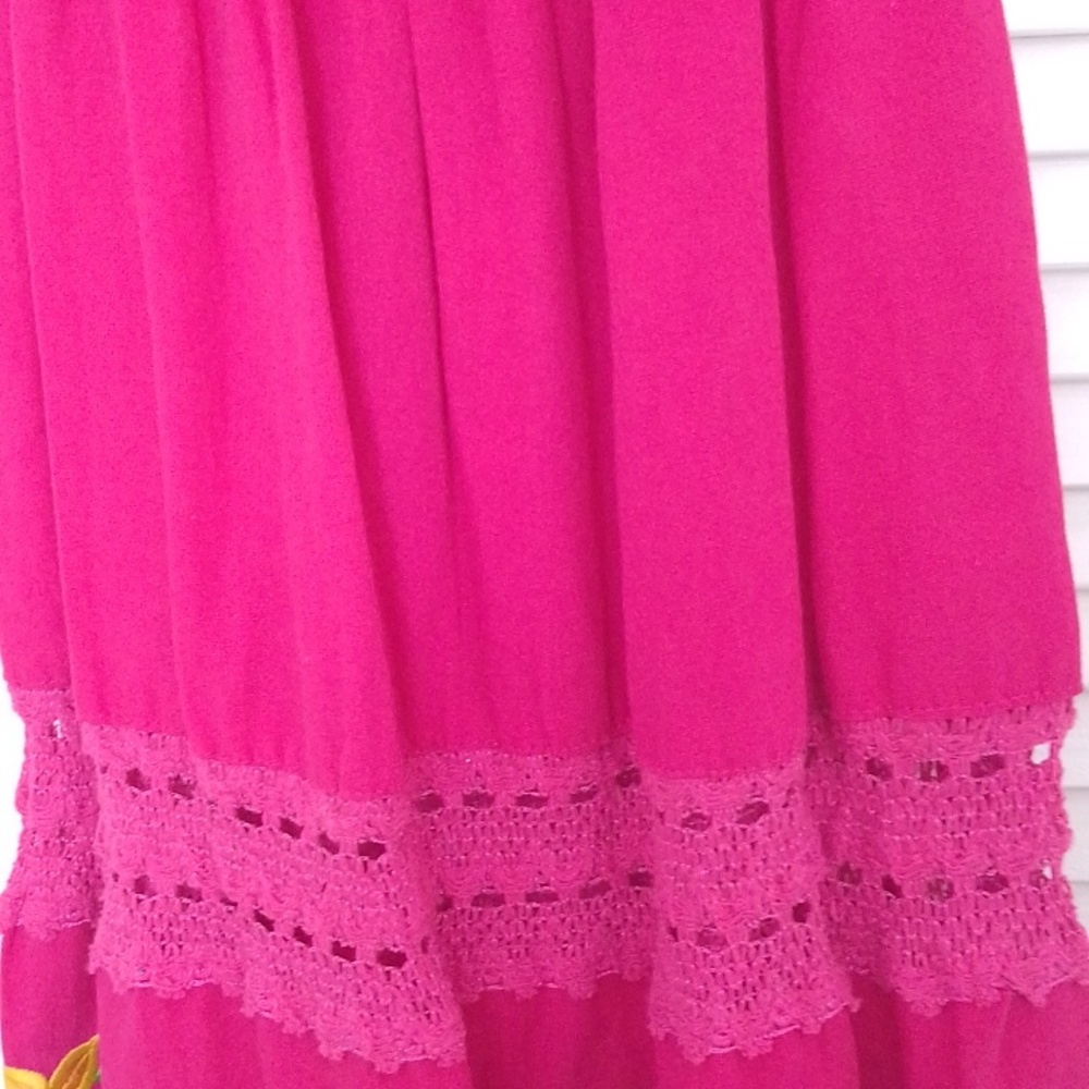 Vintage Mexican Embroidered Dress. - Picture 4 of 8